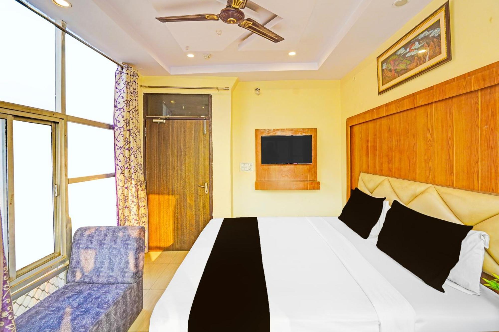 Super Hotel O Charbagh Formerly Khalsa Inn ลัคเนา ภายนอก รูปภาพ