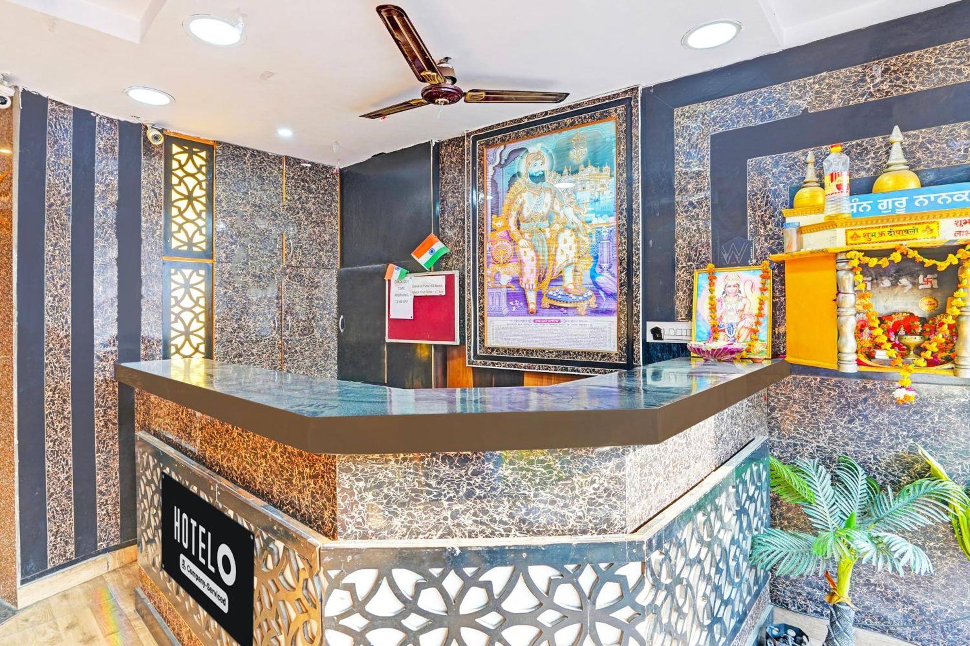 Super Hotel O Charbagh Formerly Khalsa Inn ลัคเนา ภายนอก รูปภาพ